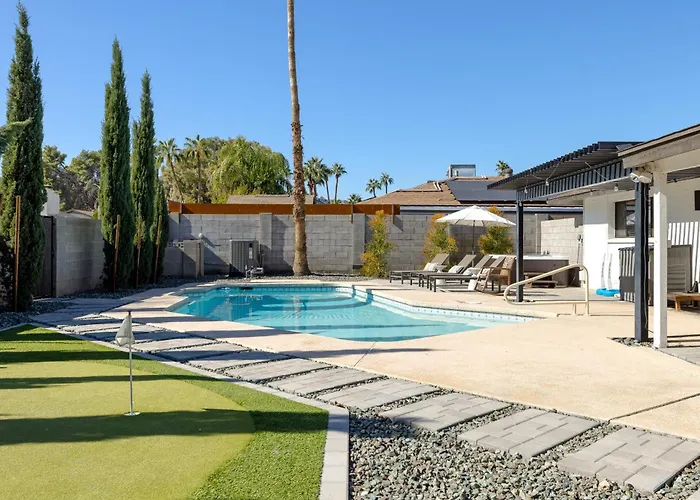Modern Desert Oasis - Shuffleboard Hiking Pool Putting * Phoenix