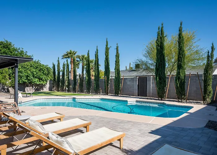 Modern Desert Oasis - Shuffleboard Hiking Pool Putting Phoenix